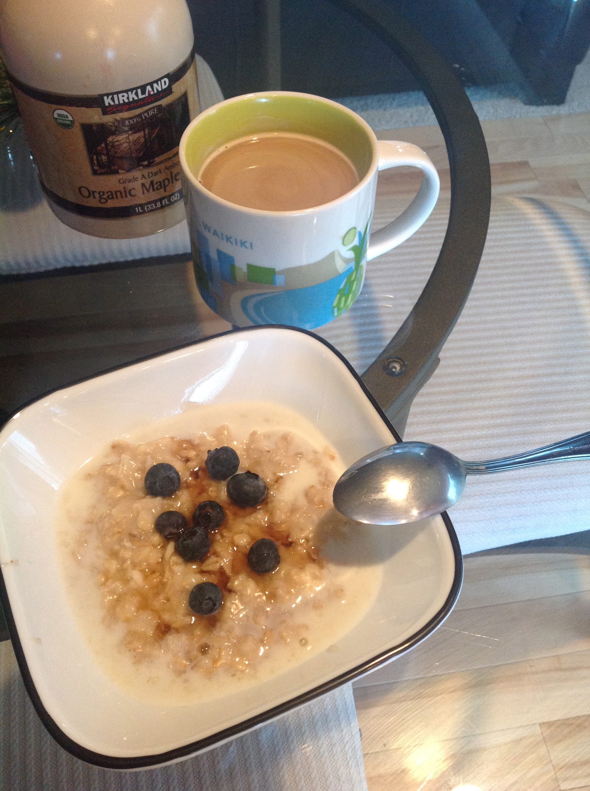 breakfast:oatmeal and coffee