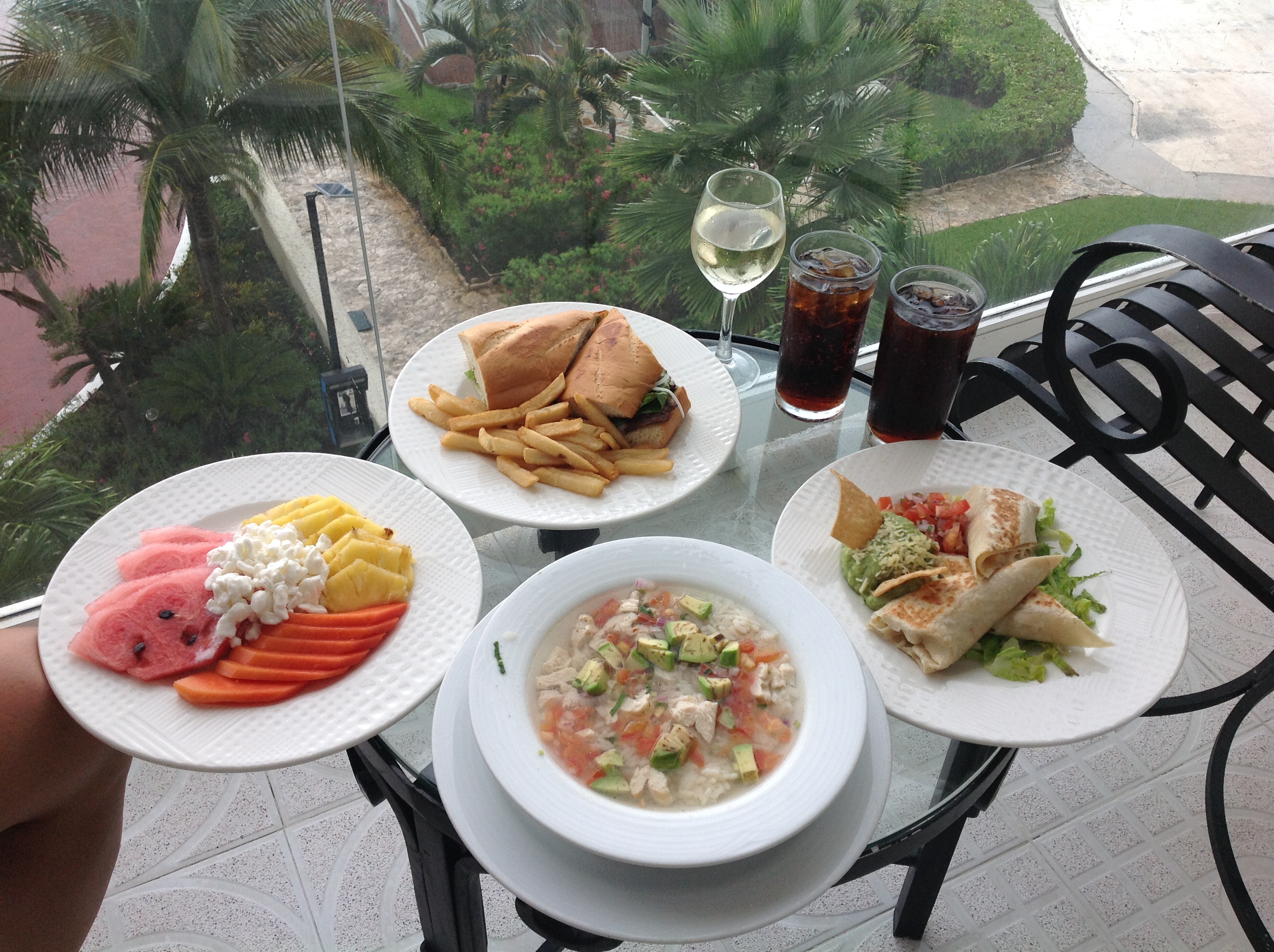 we totally got spoiled during our stay..room service galore!