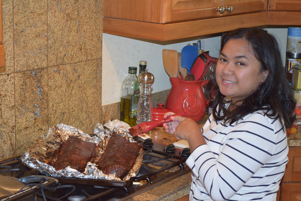 excuse the bad angle and the chin, the Hubs wanted to take a pic of me preparing the Ribs!hehe